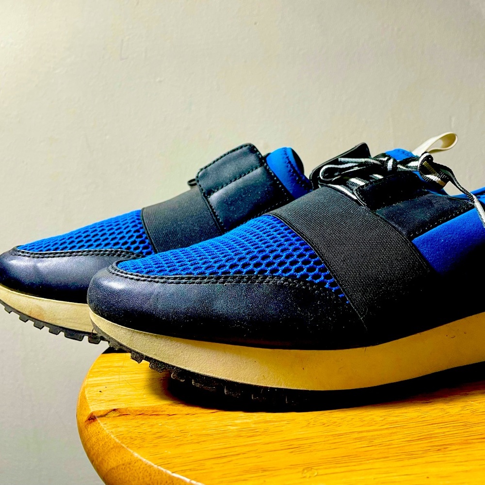 Steve Madden Blue and Black Sneakers